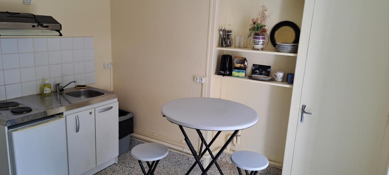 Super Appartement เลอ ซูเตอร์เรน ภายนอก รูปภาพ